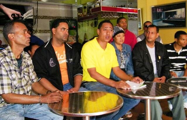 Pelegrinos de Moca en rueda de prensa convocatoria a Huelga ara el 1 de febrero 2011